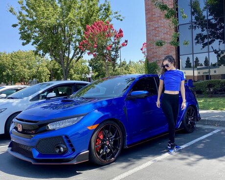 _mellymel topless onlyfans