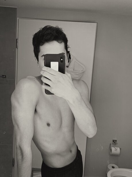 callmeyourboy onlyfans leaks