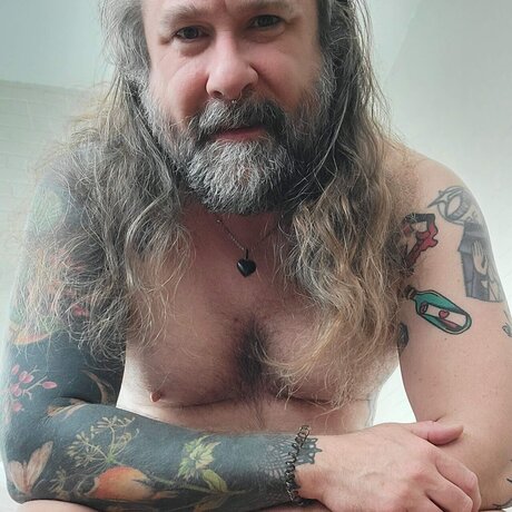 worm andrew onlyfans leak