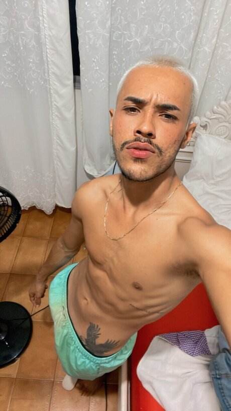 Santyago onlyfans images