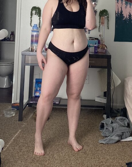 bbygirlbella onlyfans archive