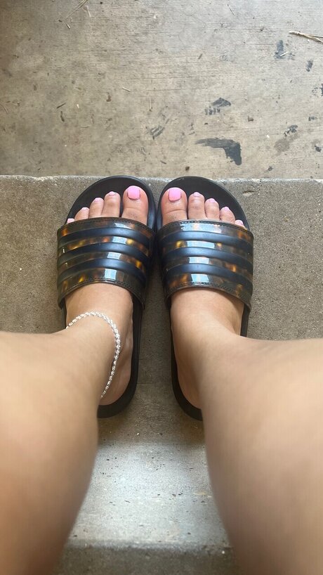 HoneyT only fans leak nude