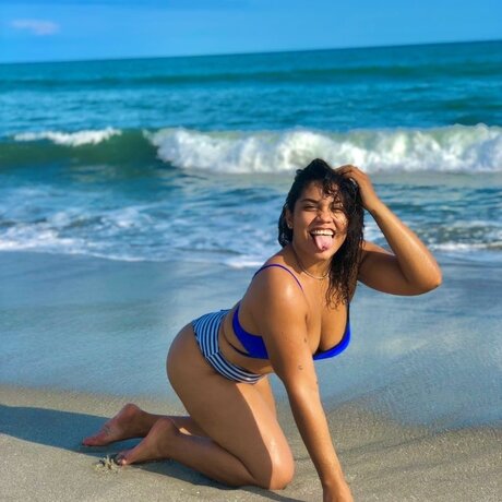 NicolBy_ onlyfans star