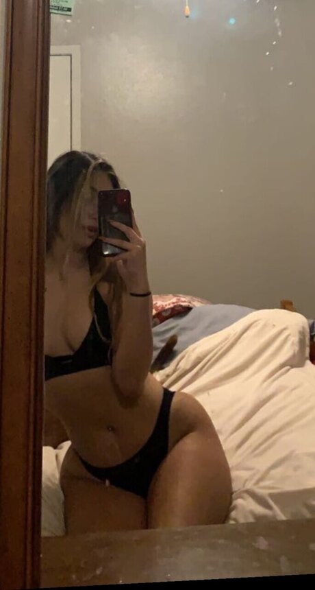 gabriellaaa onlyfans leak nudes