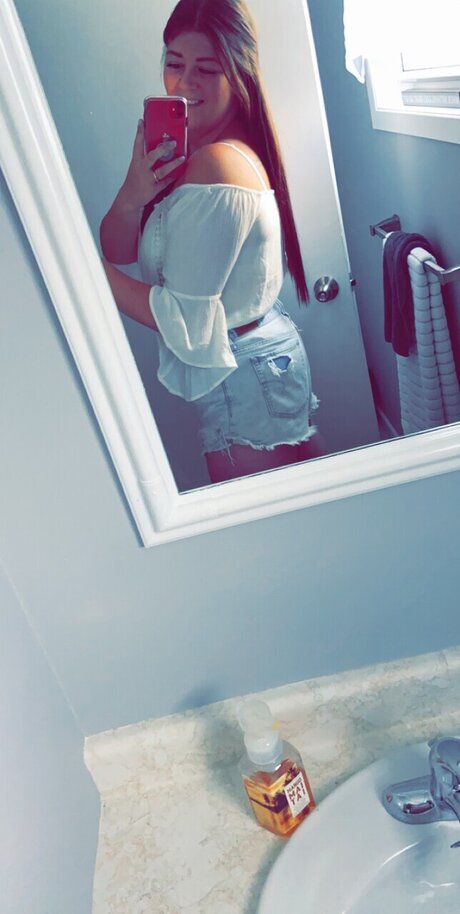 Beckyy leaked onlyfans