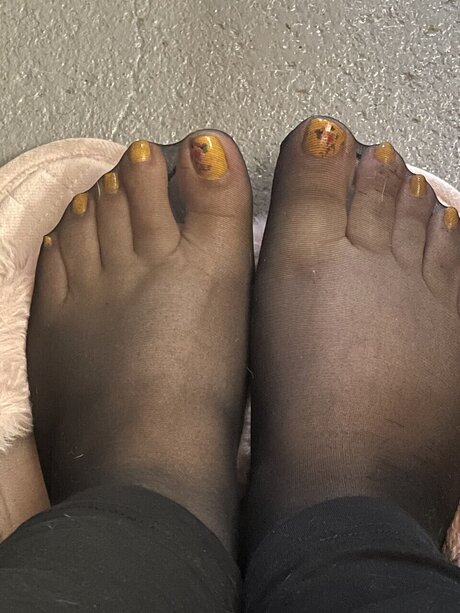 Feet 4 You nudes onlyfans leaked