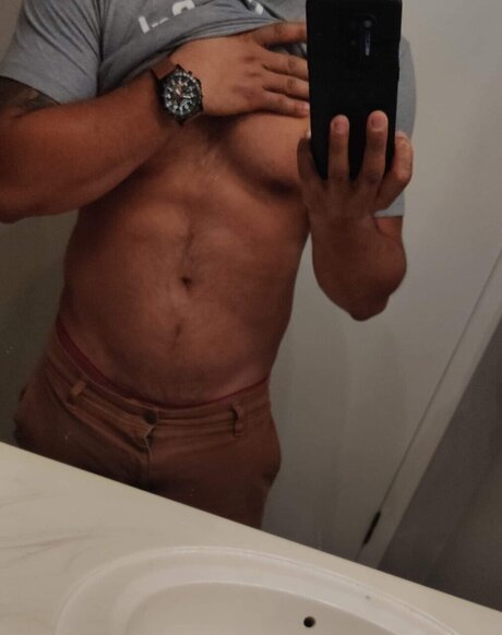 Fernacious D onlyfans content