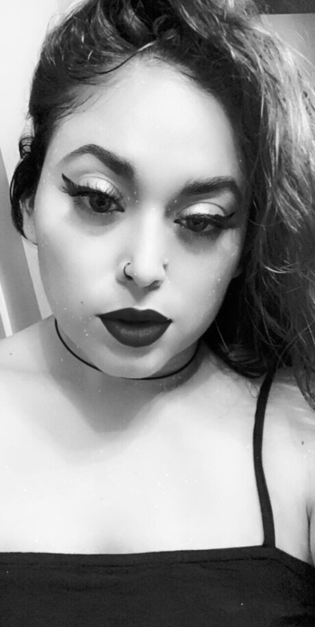 Araic Love_ only fans review