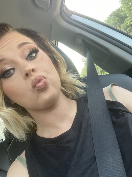 Tessy_ onlyfans leaks