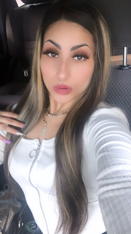 Khloe cruz onlyfans hot
