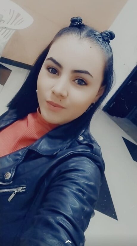 Juliana0912 onlyfans leams