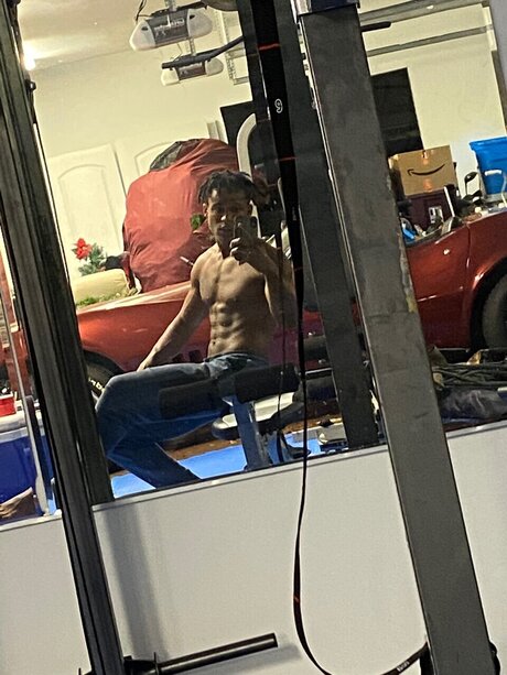 ExtraZai_ onlyfans content