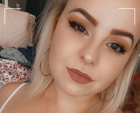 Rebecca Ousterman onlyfans naked leaks