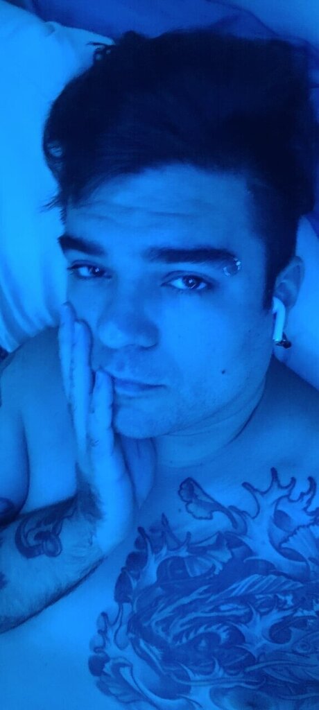 Zee Baby strip onlyfans