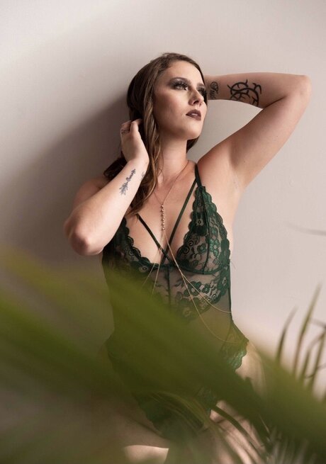 _Boudoir Mom Jezz new onlyfans