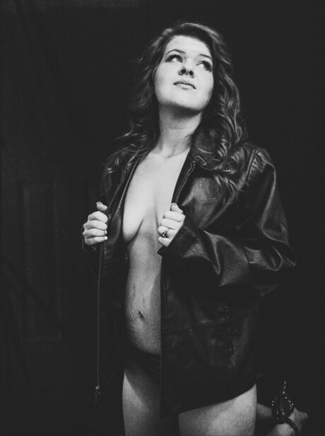 Cassey Miles onlyfans nude content