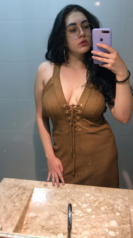 Tessa Moon onlyfans free porn