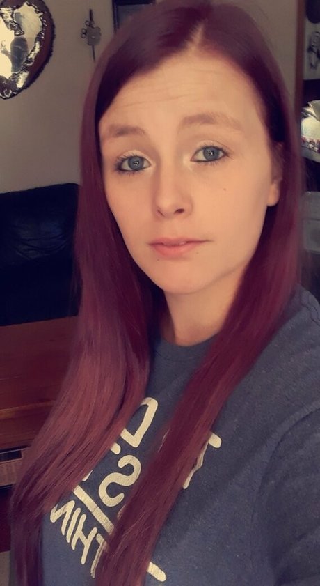 hot momma23 onlyfans model