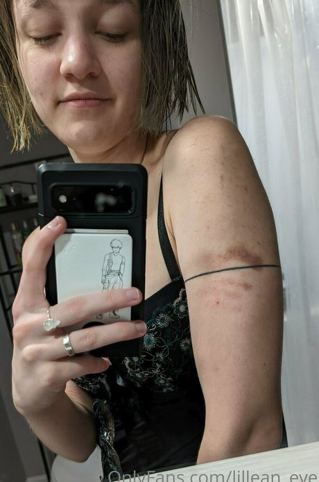 lillean eve desnuda onlyfans