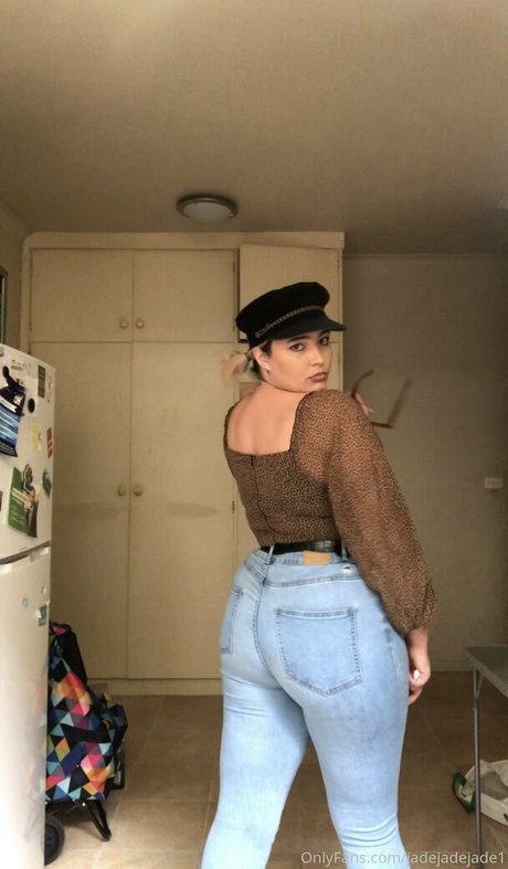 jadejadejade1 onlyfans model