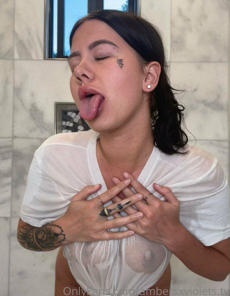 ambersxviolets tv onlyfans lean