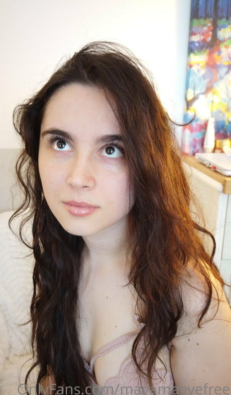 mayamaevefree onlyfans leaked