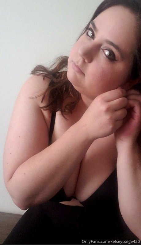 kelseypaige420 leaked onlyfans naked