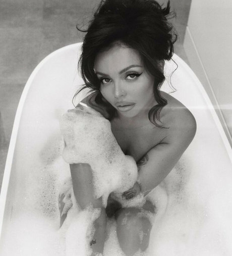 Jesy Nelson onlyfans leaks