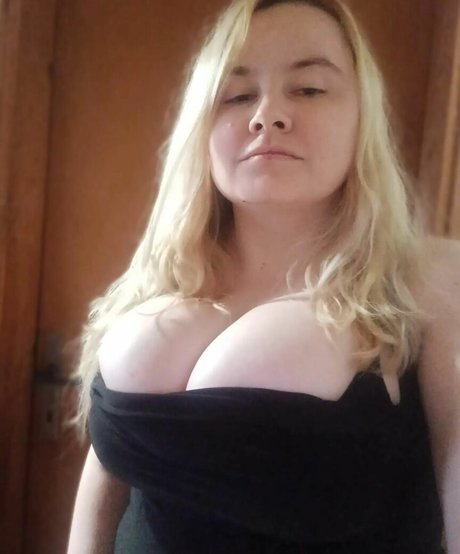 Dejana Savi onlyfans leaka