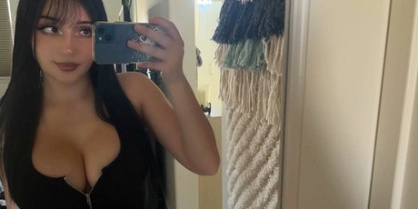 Angie D nude onlyfans