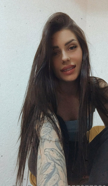 Nicoletta top onlyfans naked leaked