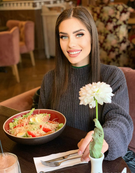 Nicoletta top Profile pic