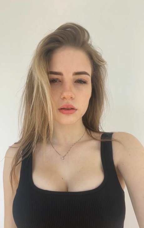 fab ienne0805 only fans leaks porn