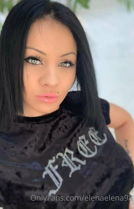 senzuallover98 only fans pic