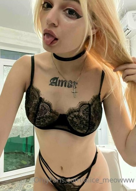 alice hot xxx onlyfans xx