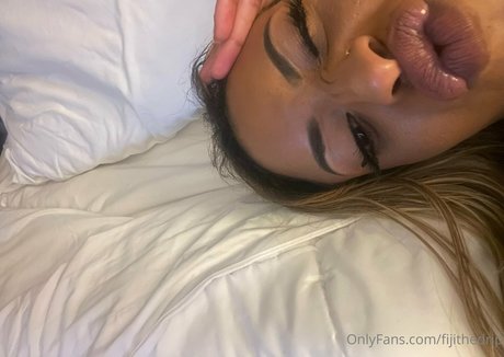 fijithedrip onlyfans nude porn