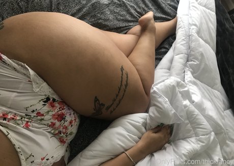 thickfancy onlyfans nude leaks