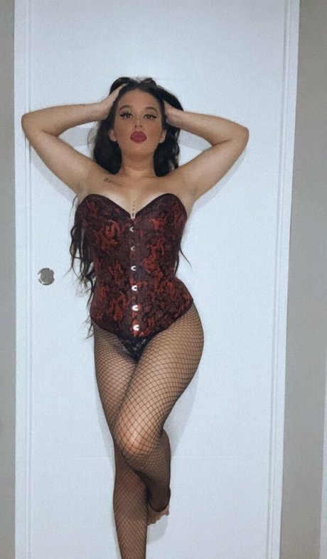 picapicamodel onlyfans strip tease