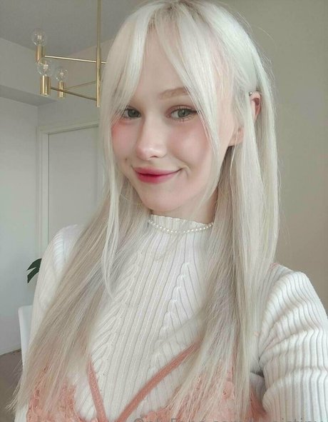 kiraistiny nude on onlyfans