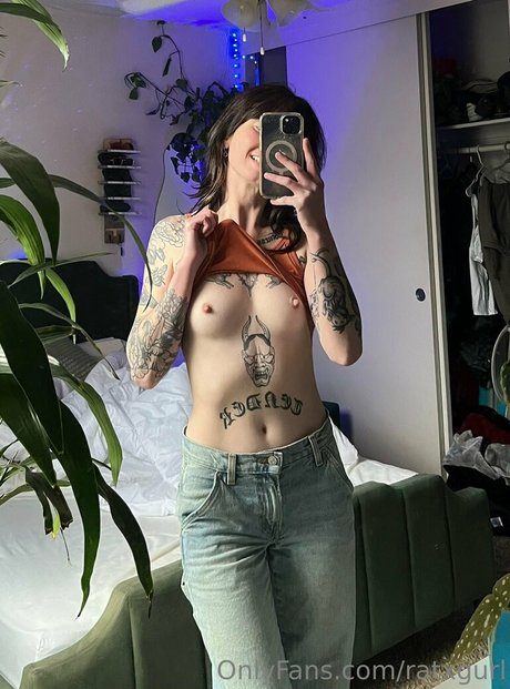 smile onlyfans free porn capture