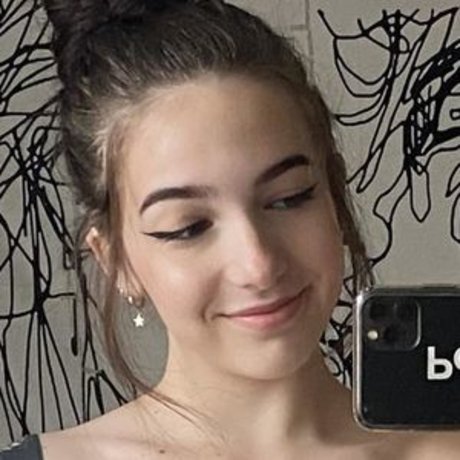 ravengoeswild nude onlyfans leak