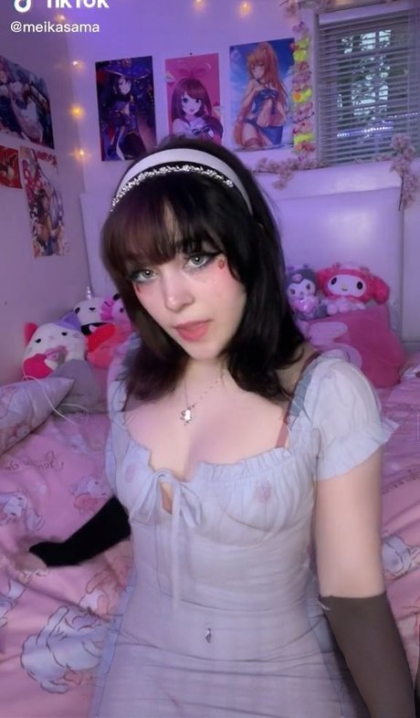 clothed onlyfans art nude pic