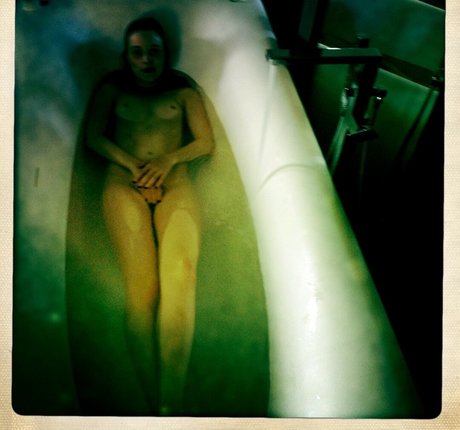 Bella Heathcote only fans pictures