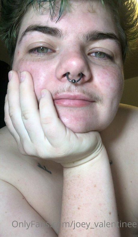joey valentinee onlyfans de