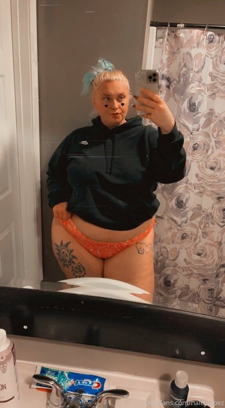 haleylopez onlyfans nude photos