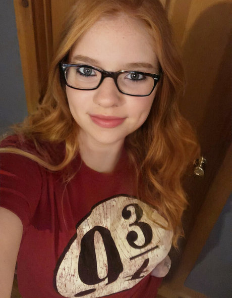 redpandaeyes onlyfans nude pictures