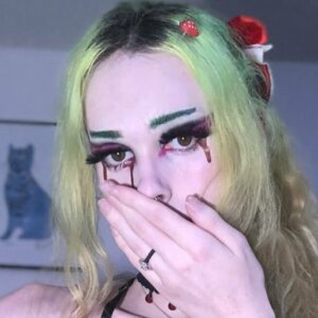 genericgothgf onlyfans naked