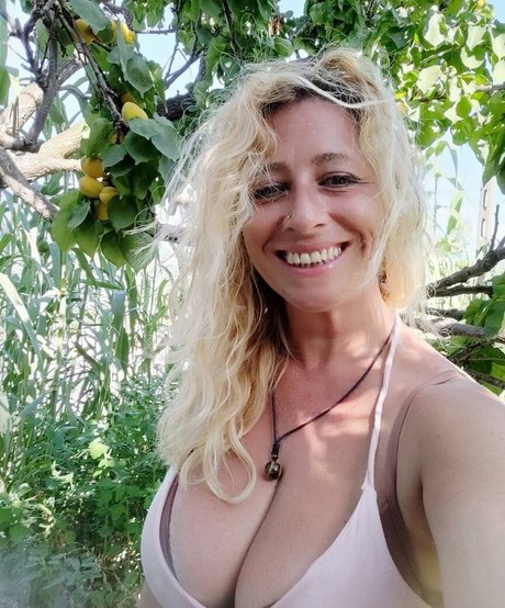 Sabina Di Iorio nudes only fans