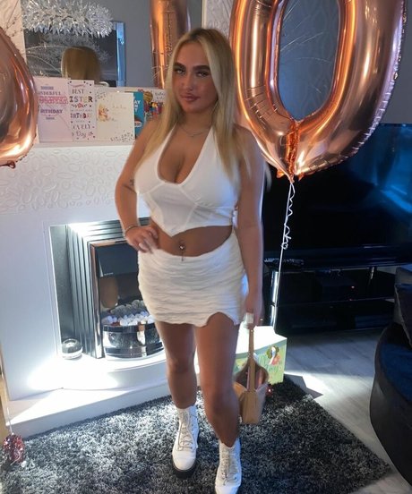 Caoimheeee Profile pic