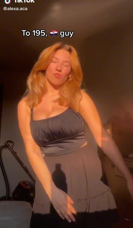 alexa aca onlyfans model